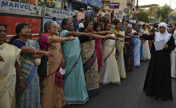 A 620 km-long human chain