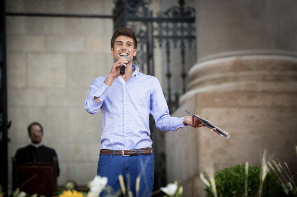 Ser “Puente”: Andrea y el Genfest 2012