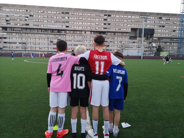 Calciosociale: cambiar las reglas del fútbol para cambiar las del mundo