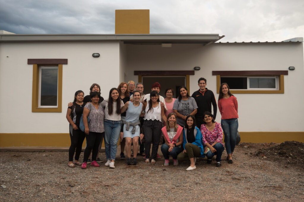 Travailler comme les abeilles: ensemble et de manière durable