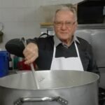 Dino Impagliazzo, o chef dos pobres: uma decisão radical de um homem normal e extraordinário