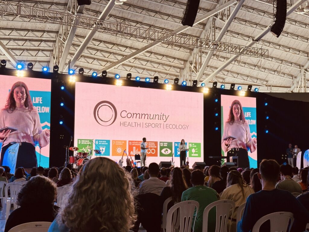 Uma rede viva para um mundo mais justo: o modelo de United World Communities