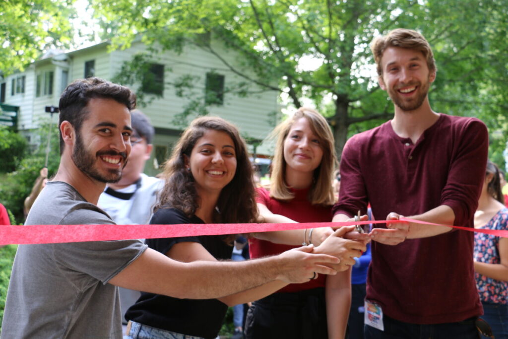 Vivi per dare, finché non ci siano più bisognosi