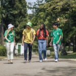 Maria si alzò e andò in fretta