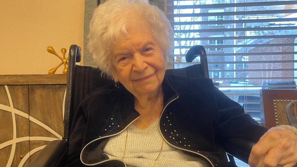 Ruth Milgram, una vida destrozada por el nazismo y reconstruida en Estados Unidos: “A los 93 años me devolvieron mi patria”