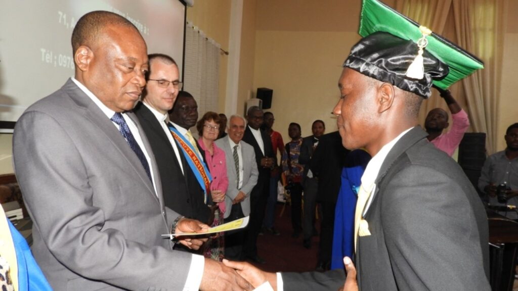 « Instruments de paix pour un cœur brisé »