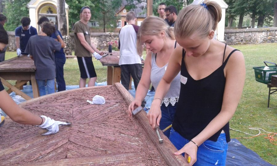 “Hombre Mundo”, l’uomo-mondo dei cantieri dei Ragazzi per l’Unità