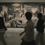 De Picasso a Banksy: «El arte no solo representa el mundo, sino que puede ayudar a transformarlo».